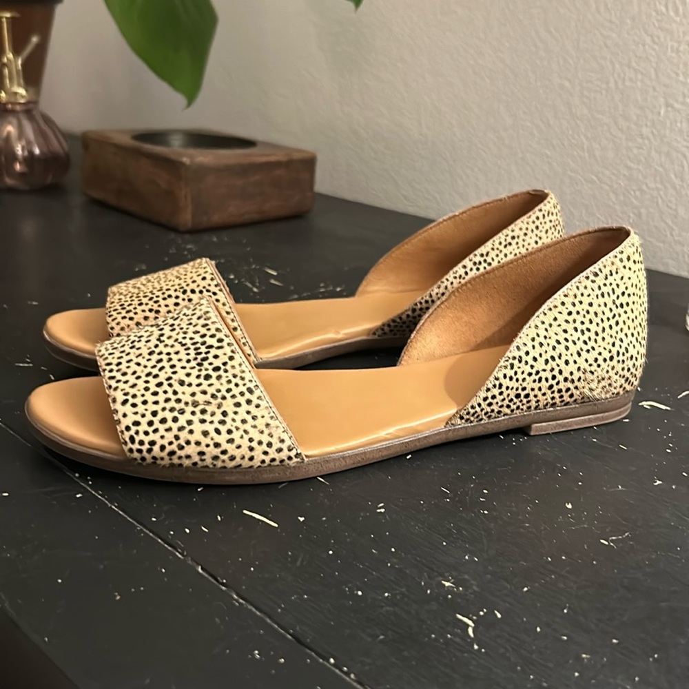 J Crew Morgan Calf Hair D’orsay Peep Toe Flats. Tan Animal Print Size 8